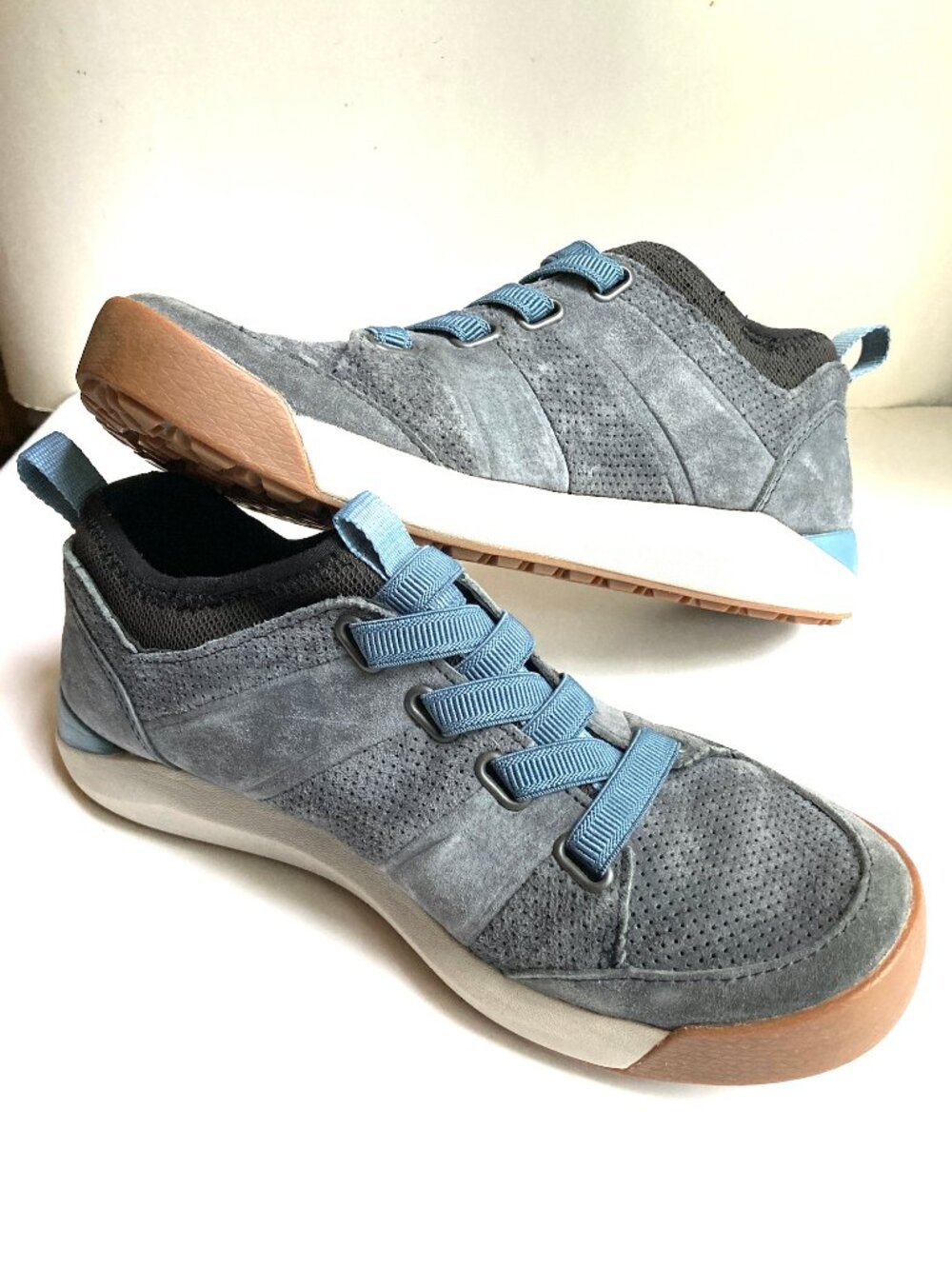 L.L. BEAN Womens Vista Slip On Comfort Shoes Sneakers Blue Suede sz 8.5